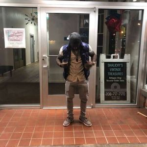 Meet your Posher, Theodore